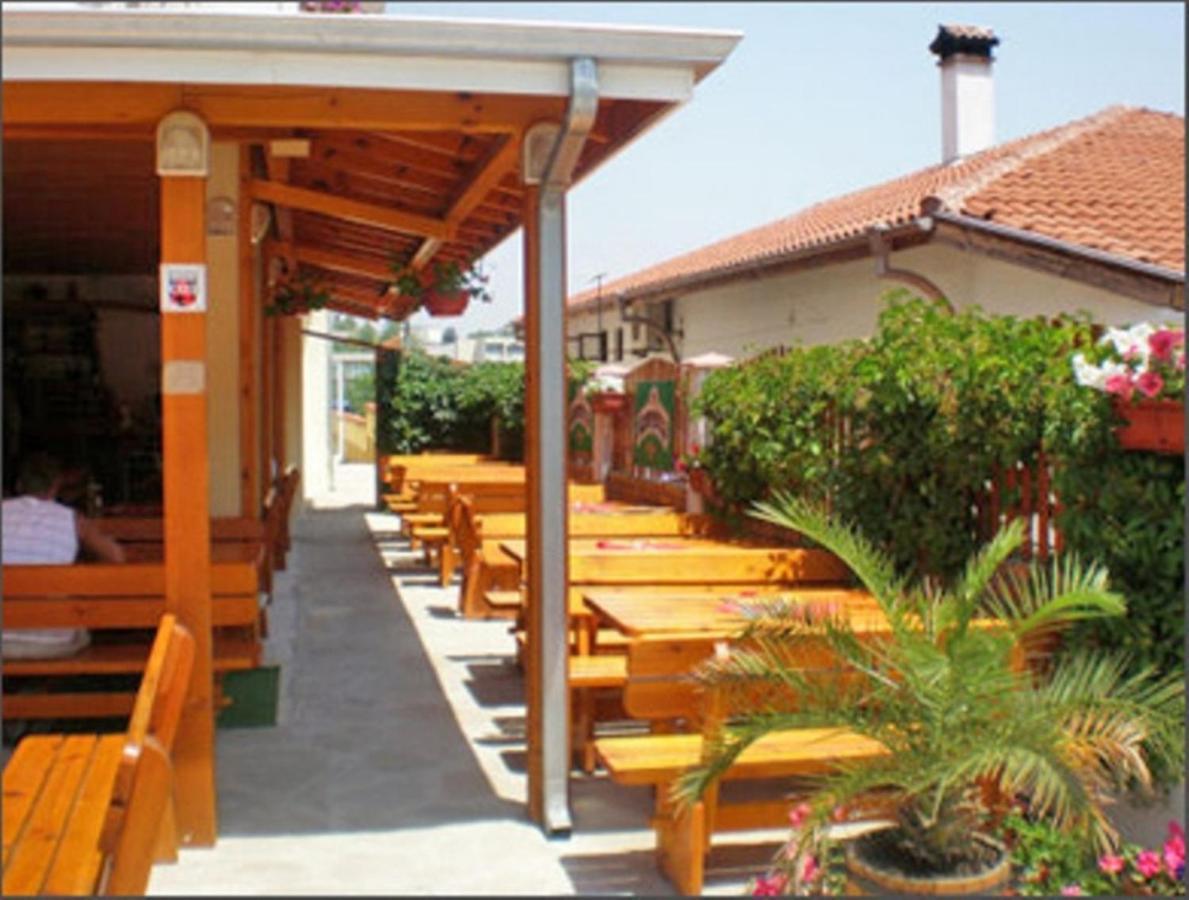 Hotel Niko Kranevo Exterior photo